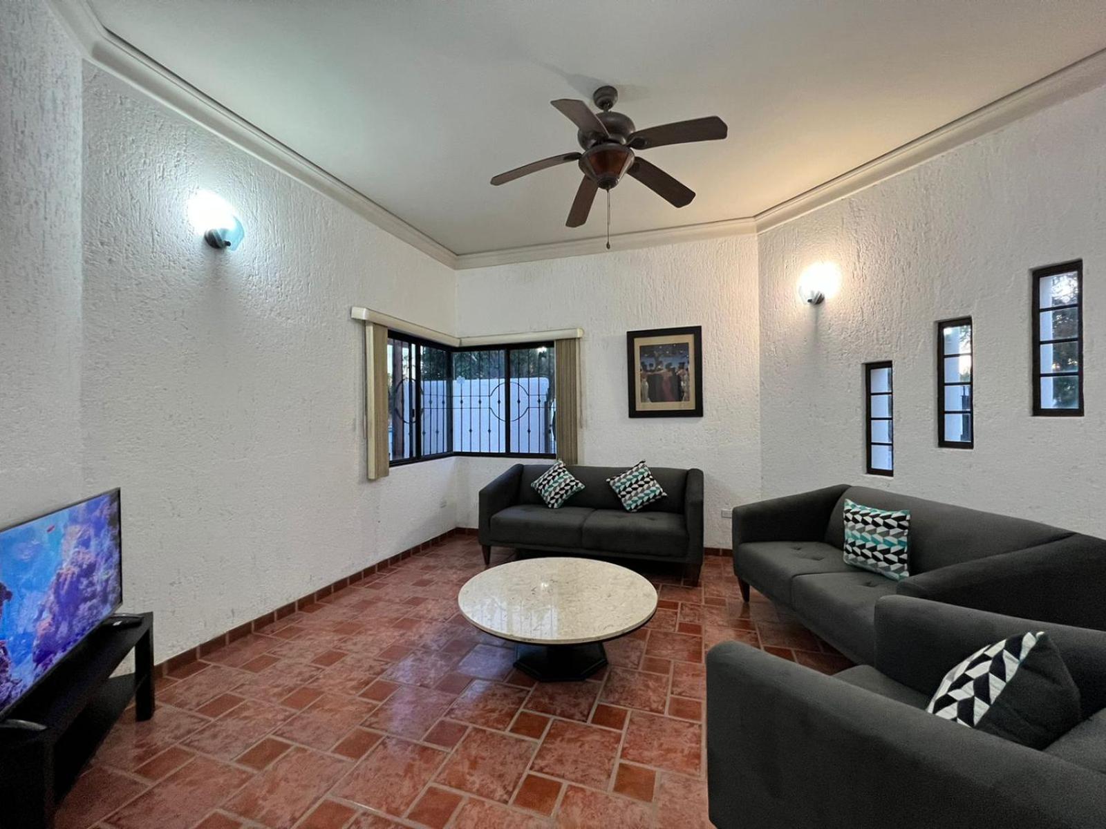 לה פז Casa Sonora Cheerful 3Br Home Close To Dtwn With Small Pool מראה חיצוני תמונה