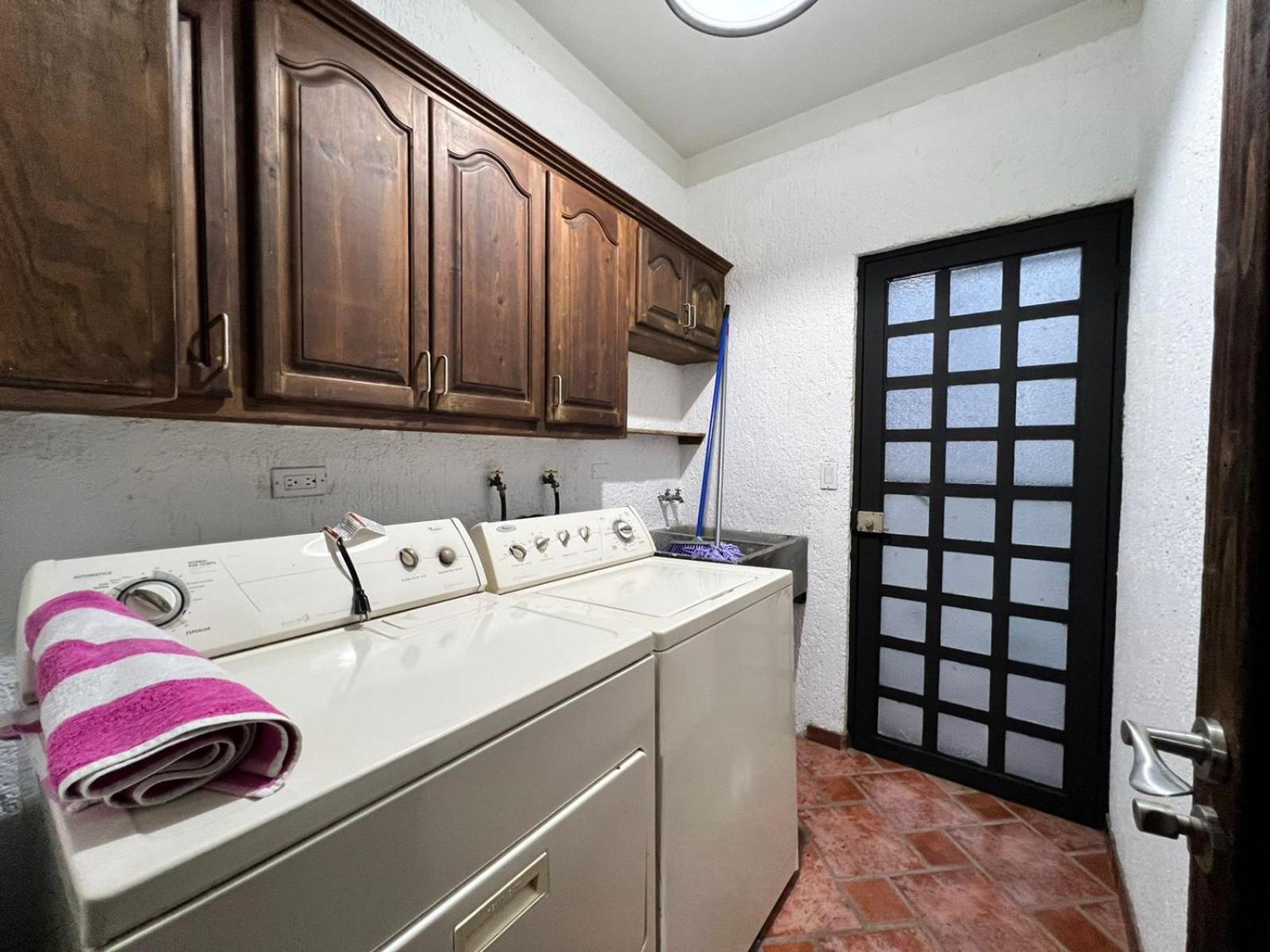 לה פז Casa Sonora Cheerful 3Br Home Close To Dtwn With Small Pool מראה חיצוני תמונה