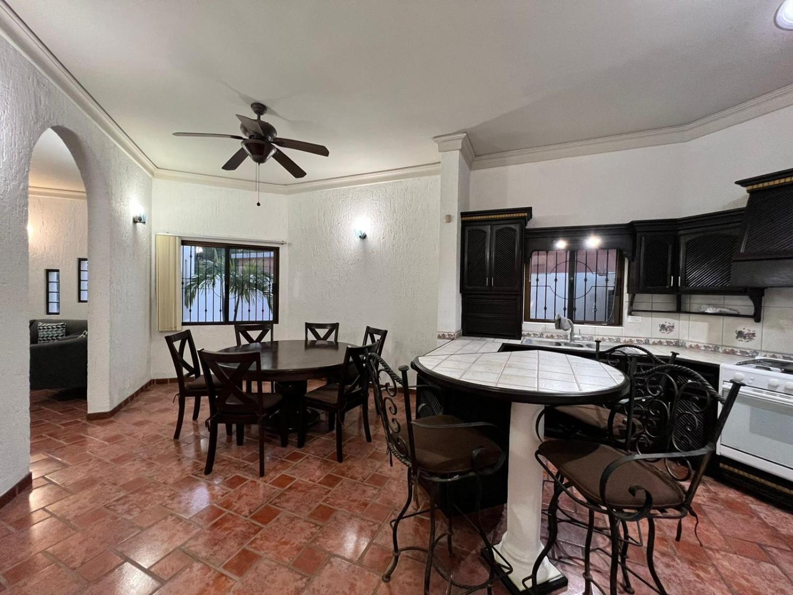 לה פז Casa Sonora Cheerful 3Br Home Close To Dtwn With Small Pool מראה חיצוני תמונה